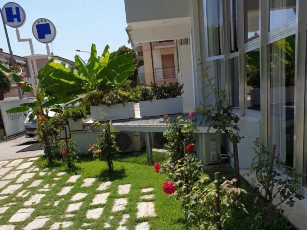 President Hotel 3*